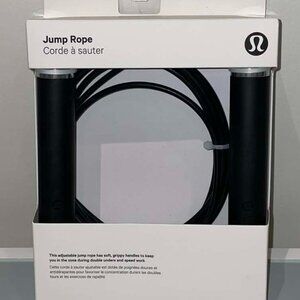 Lululemon Adjustable Length Jump Rope – NEW IN BOX - BLACK